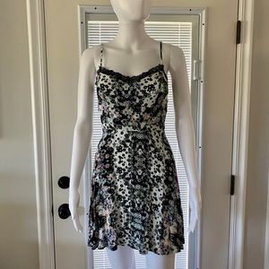 Vintage MINK PINK Mini Floral Slip Dress Cami Style Lace Trim Y2K 90's Vibes XS